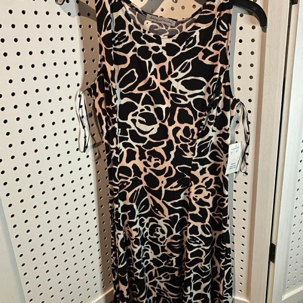 Danny and Nicole black and beige floral print maxi dress with tie straps, size M